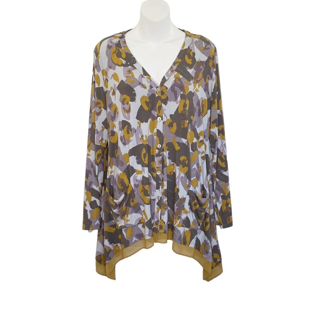 LOGO Lori Goldstein Top Womens Med‎ Button Front Knit Cardigan Abstract Leopard
